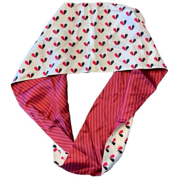 Louis Vuitton Accessories - Louis VUITTON silk snood Le Coeur Pomme d'Amour scarf
